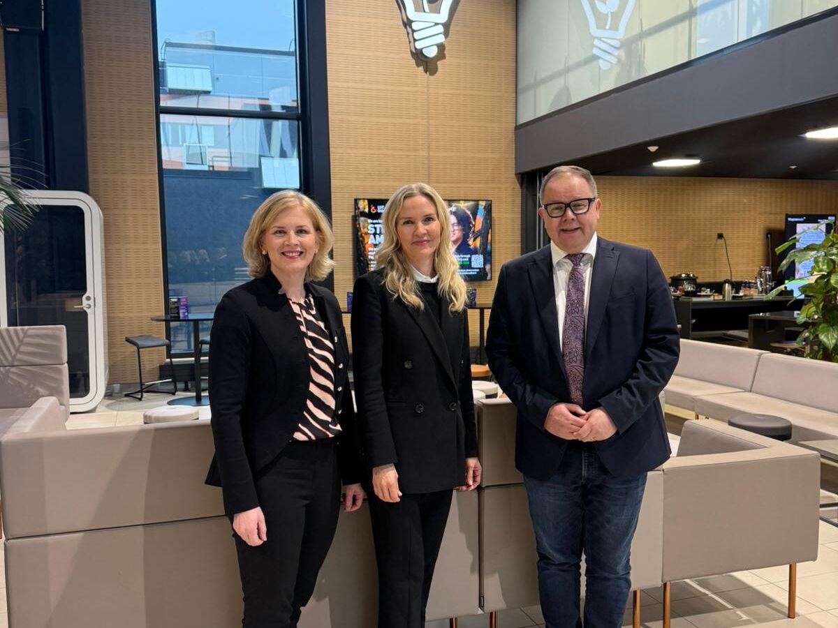 Aura Salla vieraili Mikkelissä ja Lappeenrannassa – keskusteluissa yrittäjyys, puolustus ja innovaatiot